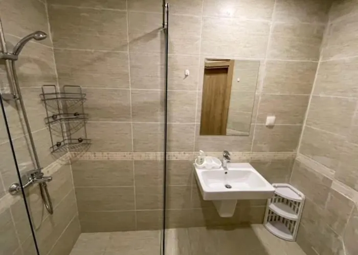 アパート Bright New With Parking At The Center!