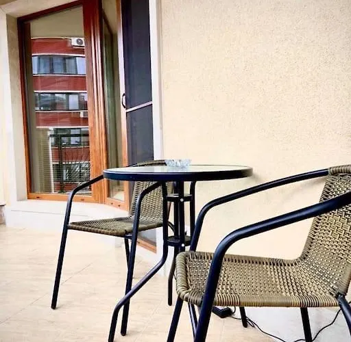 アパート Bright New With Parking At The Center! ソフィア